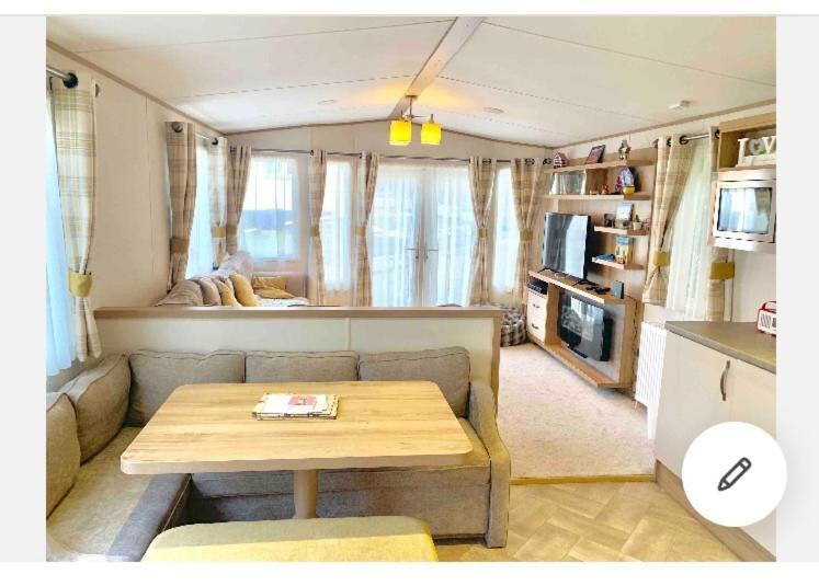 Hastings Holiday Home At Fairlight Lodge Beauport Holiday Park St Leonards-on-Sea Eksteriør bilde